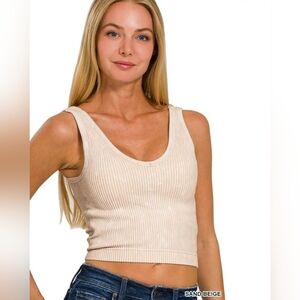 Zenana Outfitters Cream Tank Top With Built In Bra PTP Stretch 19 NWOT